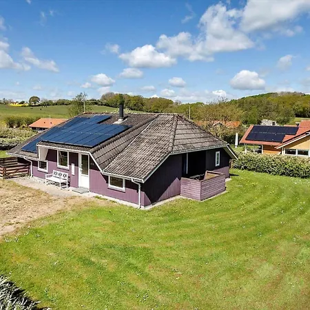 Fy131-middelfart-stjernevej-111 Сasa de vacaciones Middelfart